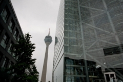Düsseldorf: Stadttor und Fernsehturm