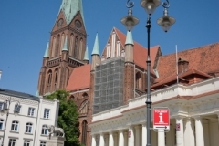 Schwerin: Marktplatz mit Dom